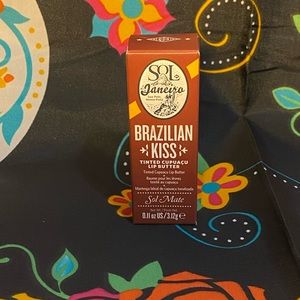 Tinted Lip Butter color: Sol Mate